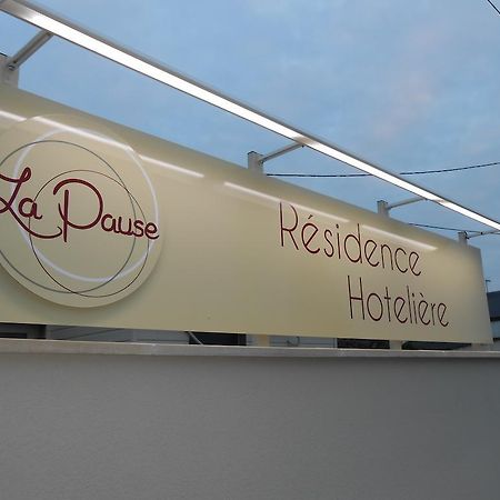 La Pause Otel Évreux Dış mekan fotoğraf