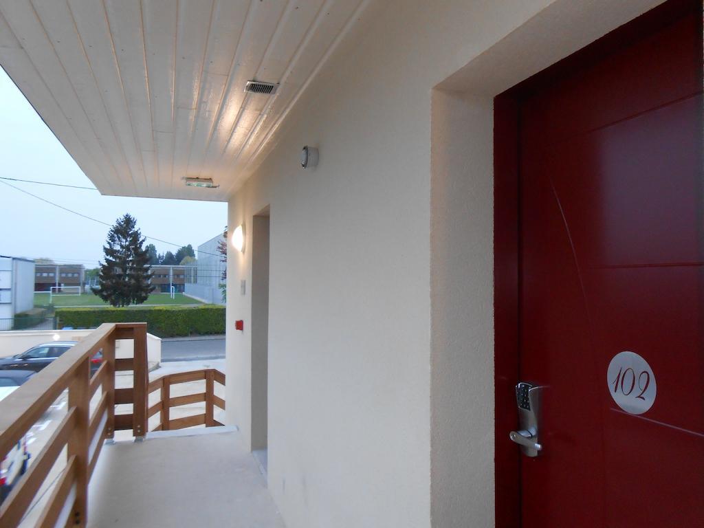 La Pause Otel Évreux Dış mekan fotoğraf