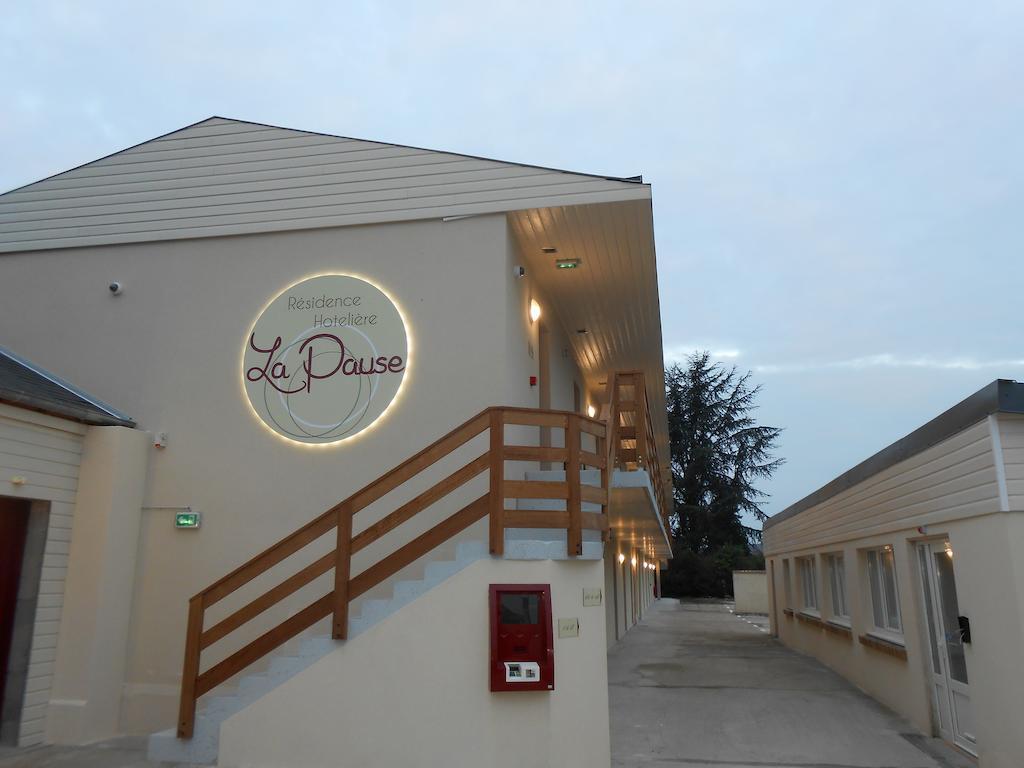 La Pause Otel Évreux Dış mekan fotoğraf