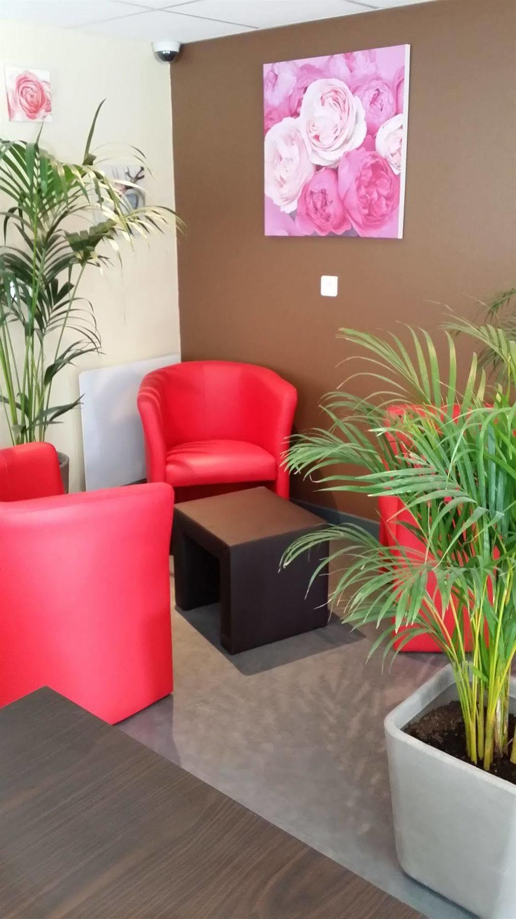 La Pause Otel Évreux Dış mekan fotoğraf